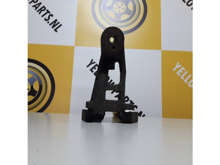 Used Engine mount Suzuki Grand Vitara I (FT/GT/HT) 2.0 TDi 16V Price € 25,00 Margin scheme offered by Yellow Parts