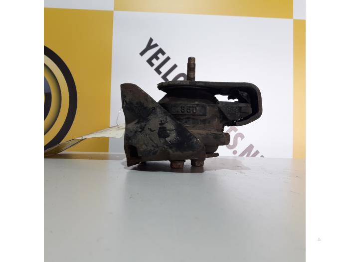 Used Engine mount Suzuki Grand Vitara I (FT/GT/HT) 1.6 16V Price € 25,00 Margin scheme offered by Yellow Parts