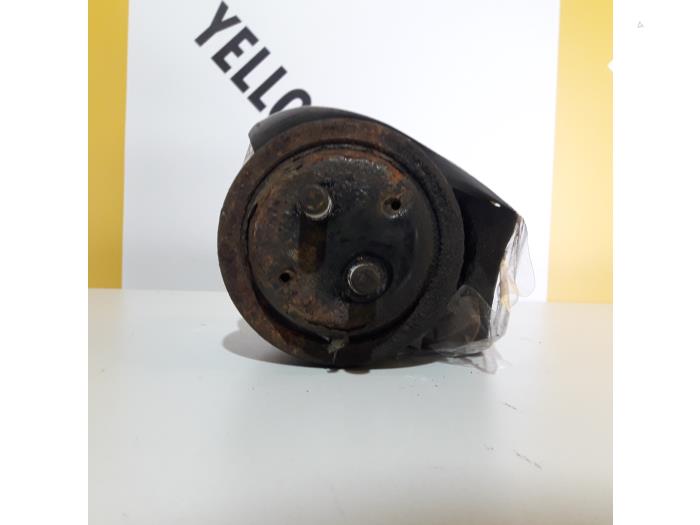 Used Engine mount Suzuki Grand Vitara I (FT/GT/HT) 2.5 V6 24V Price € 25,00 Margin scheme offered by Yellow Parts