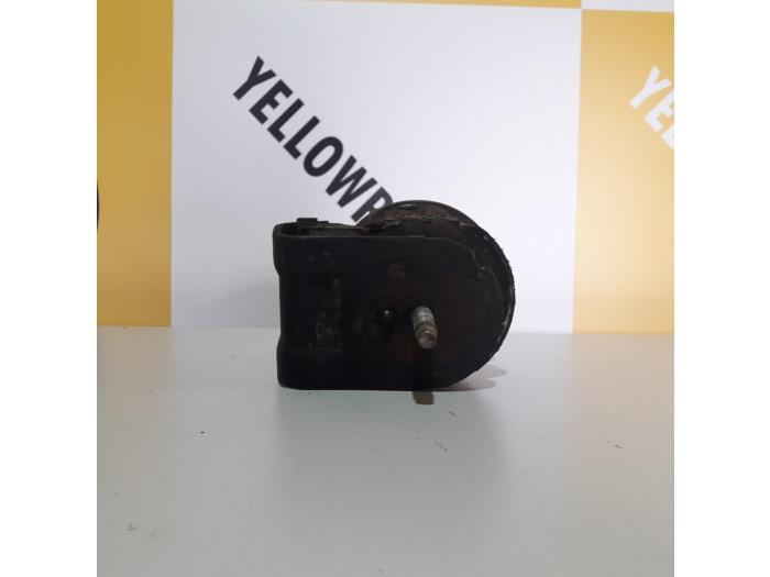 Used Engine mount Suzuki Grand Vitara I (FT/GT/HT) 2.0 TDi/HDi 16V Price € 25,00 Margin scheme offered by Yellow Parts