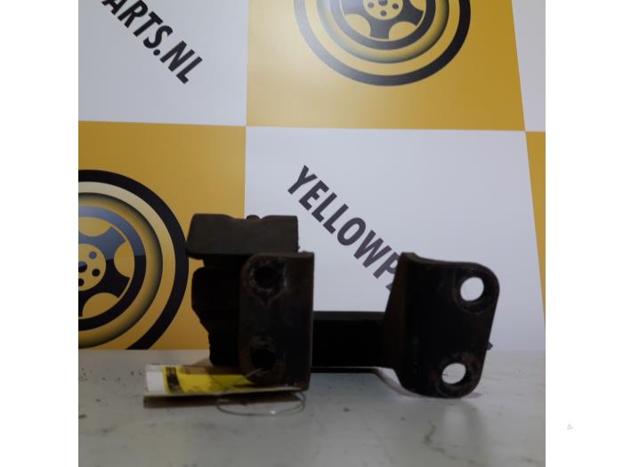Used Engine mount Suzuki Alto (SH410) 1.0 GA,GL MPi Price € 15,00 Margin scheme offered by Yellow Parts