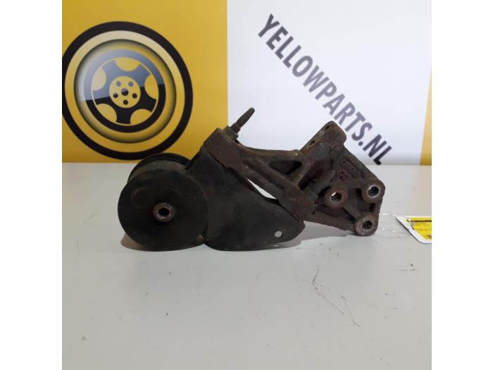 Used Engine mount Suzuki Alto (RF410) 1.1 16V Price € 20,00 Margin scheme offered by Yellow Parts