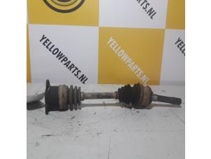 Used Front drive shaft, left Suzuki Vitara (ET/FT/TA) 1.6 Price € 50,00 Margin scheme offered by Yellow Parts