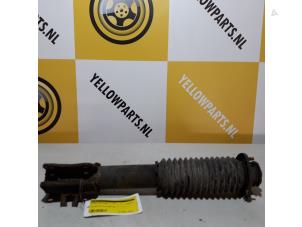 Used Front shock absorber rod, right Suzuki X-90 (SZ416) 1.6 16V 4x4 Price € 35,00 Margin scheme offered by Yellow Parts
