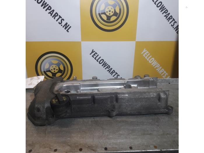 Usagé Couvercle soupapes Suzuki SX4 (EY/GY) 1.6 16V VVT Comfort,Exclusive Autom. Prix € 29,99 Règlement à la marge proposé par Yellow Parts