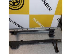Used Radiator bar Suzuki Grand Vitara I (FT/GT/HT) 2.0 16V Price € 30,00 Margin scheme offered by Yellow Parts