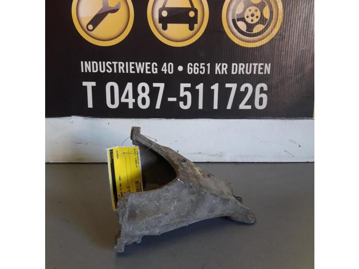 Used Engine mount Suzuki Grand Vitara I (FT/GT/HT) 2.0 16V Price € 25,00 Margin scheme offered by Yellow Parts