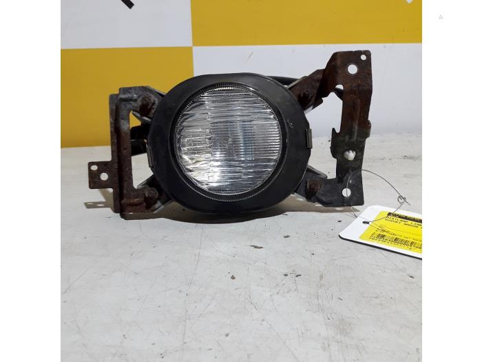 Fog light, front left from a Suzuki Wagon-R+ (RB) 1.3 16V 2003