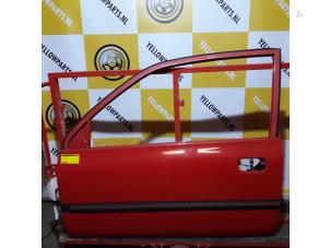Używane Drzwi lewe wersja 2-drzwiowa Suzuki Alto (SH410) 1.0 GA,GL MPi Cena € 50,00 Procedura marży oferowane przez Yellow Parts