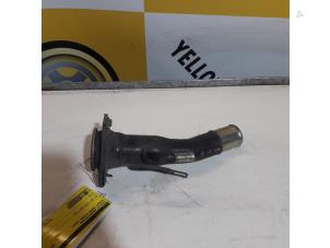 Used Fuel tank filler pipe Suzuki Grand Vitara I (FT/GT/HT) 2.0 TDi 16V Price € 30,00 Margin scheme offered by Yellow Parts