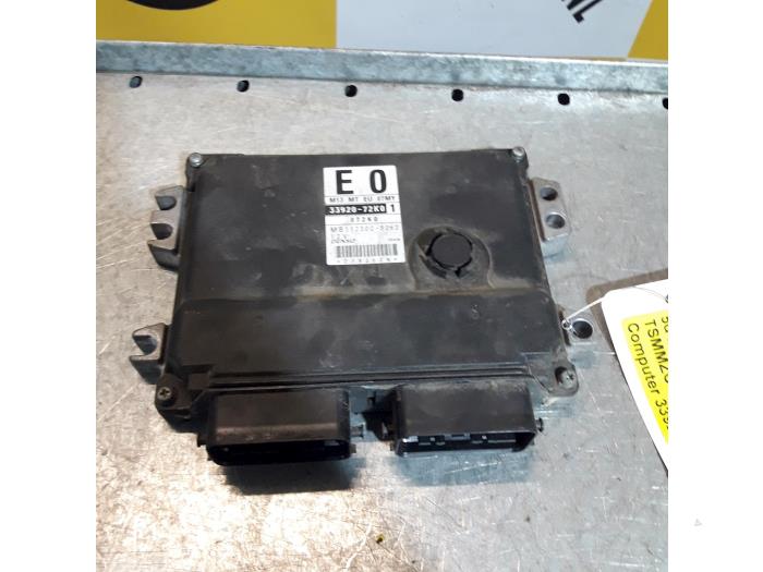Used Engine management computer Suzuki Swift (ZA/ZC/ZD1/2/3/9) 1.3 VVT 16V Price € 69,00 Margin scheme offered by Yellow Parts
