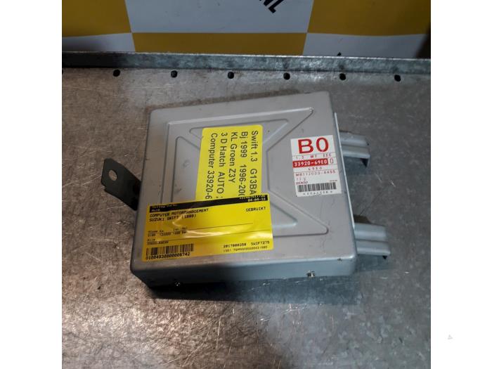 Used Engine management computer Suzuki Swift (SF310/413) 1.3 Price € 60,00 Margin scheme offered by Yellow Parts
