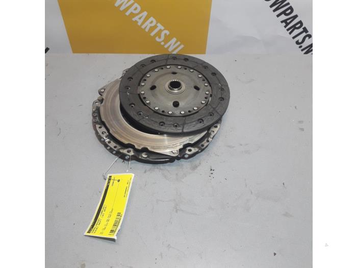 Suzuki Swift Clutch kits stock