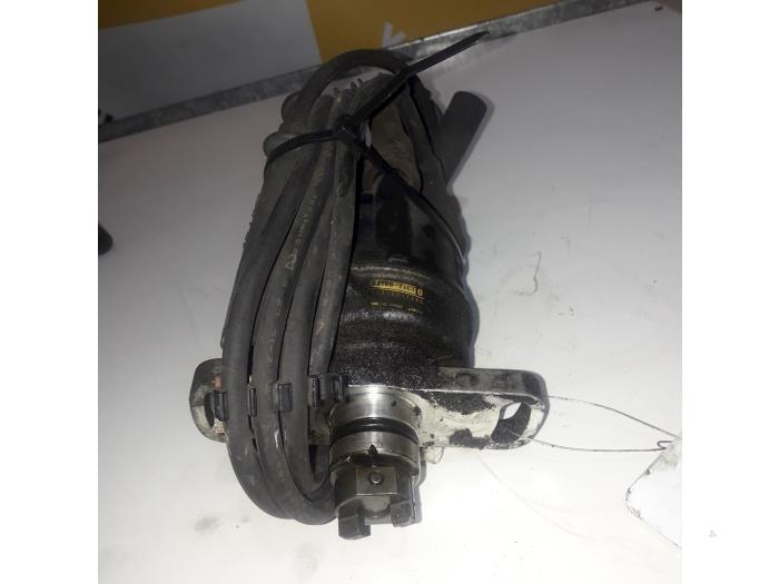 Used Ignition system (complete) Suzuki Swift (SF310/413) 1.3 Price € 35,00 Margin scheme offered by Yellow Parts