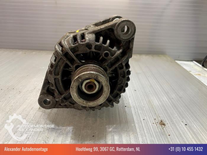 Begagnade Dynamo Alfa Romeo 156 (932) 2.0 Twin Spark 16V Pris € 40,00 Marginaltabell erbjuds av Alexander Autodemontage
