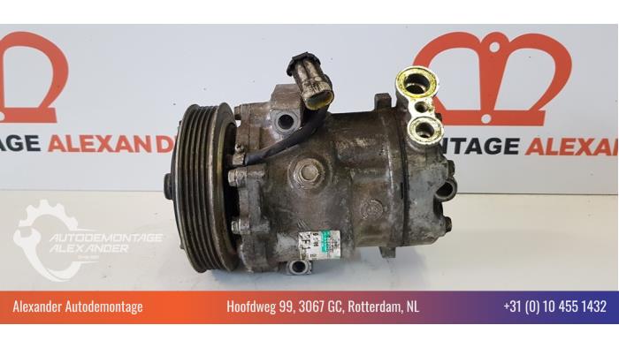 Air conditioning pump from a Opel Tigra Twin Top 1.4 16V 2006