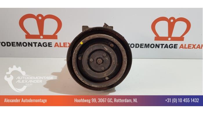 Usagé Pompe clim Alfa Romeo 159 (939AX) 2.2 JTS 16V Prix € 125,00 Règlement à la marge proposé par Alexander Autodemontage