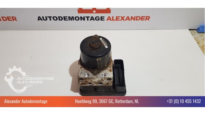 Usagé Pompe ABS Audi A2 (8Z0) 1.4 16V Prix € 60,00 Règlement à la marge proposé par Alexander Autodemontage