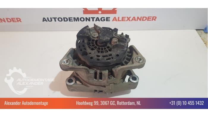 Dynamo from a Opel Astra H (L48) 1.4 16V Twinport 2005