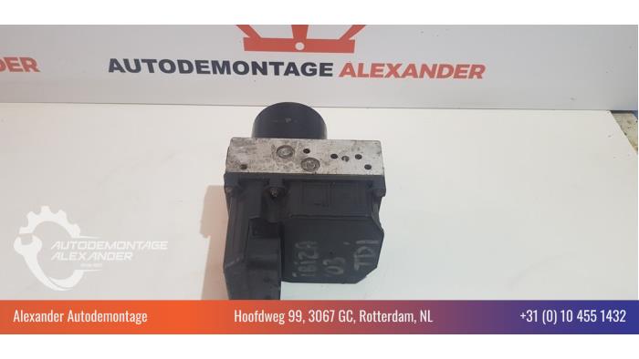 Usagé Pompe ABS Seat Ibiza III (6L1) 1.4 16V 100 Prix € 50,00 Règlement à la marge proposé par Alexander Autodemontage
