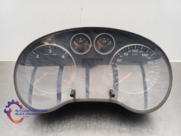 Begagnade Instrumentpanel Audi A3 (8P1) 1.9 TDI Pris € 90,00 Marginaltabell erbjuds av Alexander Autodemontage