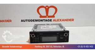 Usagé Radio Renault Kangoo Express (FW) 1.5 dCi 75 Prix € 190,00 Règlement à la marge proposé par Alexander Autodemontage