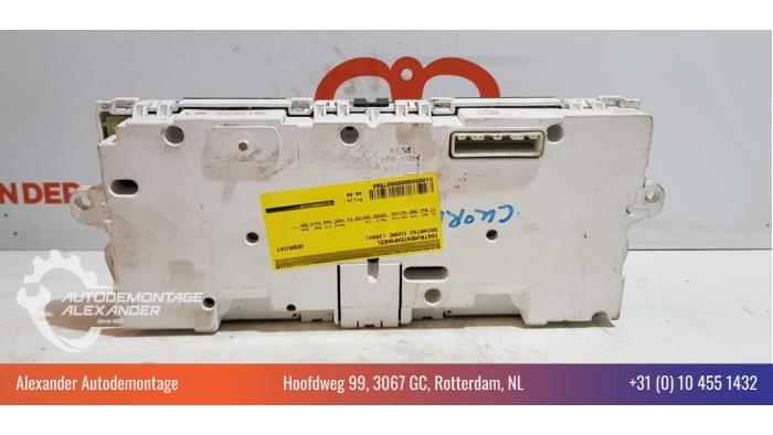 Panel de instrumentación de un Daihatsu Cuore (L251/271/276) 1.0 12V DVVT 2004