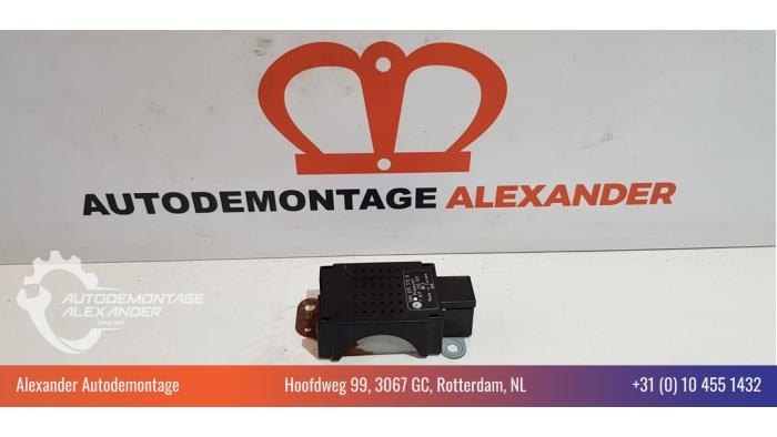 Begagnade Telefonmodul Volkswagen Golf V (1K1) 1.9 TDI Pris € 20,00 Marginaltabell erbjuds av Alexander Autodemontage