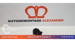 Usagé Commutateur éclairage d'urgence Audi A5 (8T3) 1.8 TFSI 16V Prix € 15,00 Règlement à la marge proposé par Alexander Autodemontage