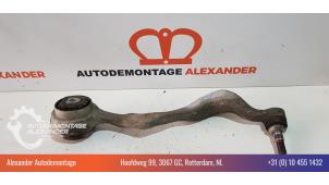 Used Front upper wishbone, right BMW 1 serie (E81) 118i 16V Price € 20,00 Margin scheme offered by Alexander Autodemontage