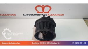 Usados Motor de ventilador de calefactor Ford Transit Connect 1.8 TDCi 90 Precio € 40,00 Norma de margen ofrecido por Alexander Autodemontage