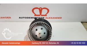 Usados Motor de ventilador de calefactor Renault Laguna II Grandtour (KG) 1.9 dCi 120 Precio € 50,00 Norma de margen ofrecido por Alexander Autodemontage