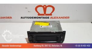 Used Radio CD player Chrysler Voyager/Grand Voyager (RG) 2.8 CRD 16V Autom. Price € 150,00 Margin scheme offered by Alexander Autodemontage