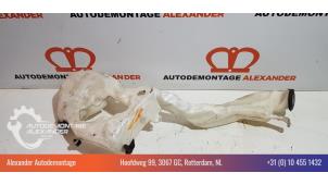 Usagé Réservoir lave-glace avant Mini Mini (R56) 1.6 16V John Cooper Works Prix € 20,00 Règlement à la marge proposé par Alexander Autodemontage