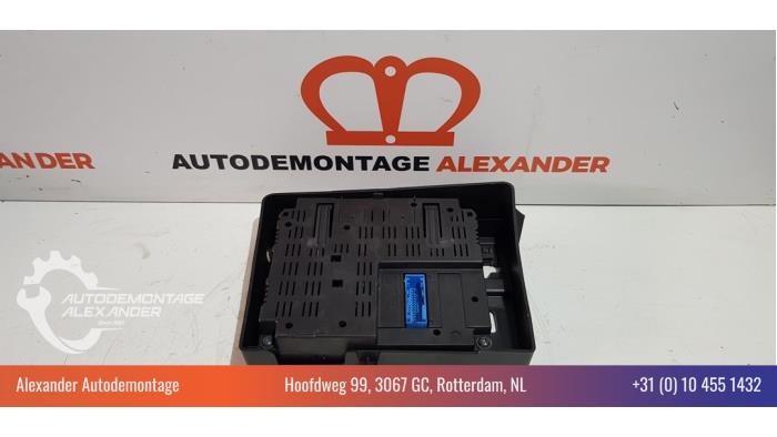 Usados Módulo Bluetooth Fiat Bravo (198A) 1.6 JTD Multijet 105 Precio € 200,00 Norma de margen ofrecido por Alexander Autodemontage