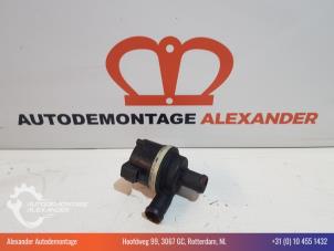 Used Water pump Volkswagen Polo V (6R) 1.6 TDI 16V 90 Price € 50,00 Margin scheme offered by Alexander Autodemontage