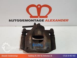 Used Front brake calliper, right Toyota Aygo (B10) 1.0 12V VVT-i Price € 20,00 Margin scheme offered by Alexander Autodemontage