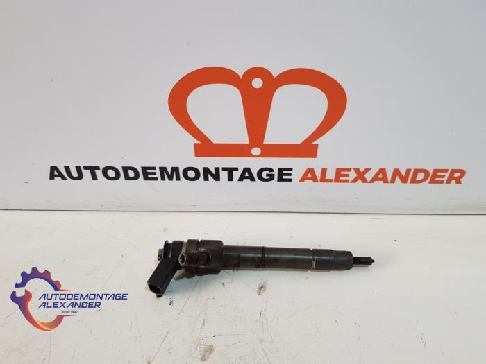 Usagé Injecteurs Mercedes A (W169) 2.0 A-180 CDI 16V 3-Drs. Prix € 90,00 Règlement à la marge proposé par Alexander Autodemontage