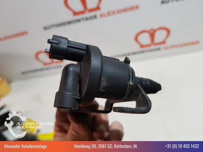 Vacuum valve Opel Corsa D 1.2 16V - 0280142447