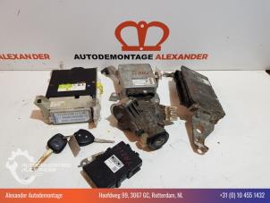 Used Ignition lock + computer Toyota Yaris III (P13) 1.33 16V Dual VVT-I Price € 150,00 Margin scheme offered by Alexander Autodemontage