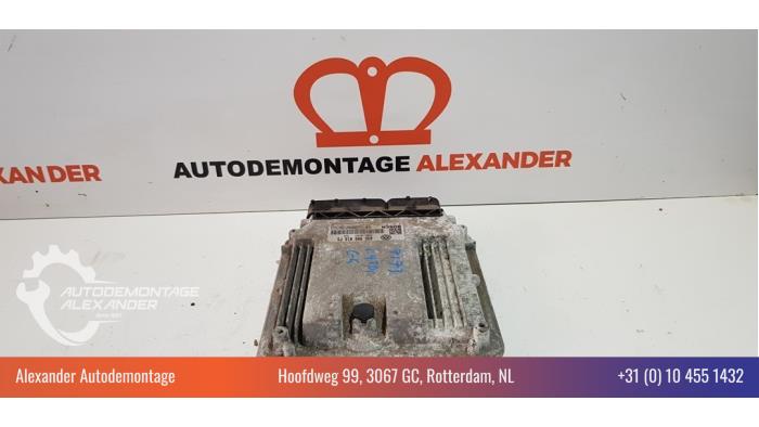 Used Engine management computer Volkswagen Golf V (1K1) 1.9 TDI Price € 100,00 Margin scheme offered by Alexander Autodemontage