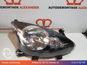 Used Headlight, right Toyota Aygo (B10) 1.0 12V VVT-i Price € 70,00 Margin scheme offered by Alexander Autodemontage