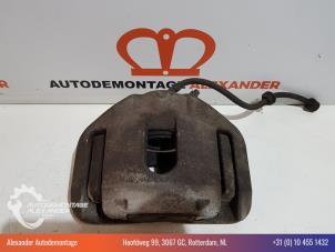 Used Front brake calliper, right BMW 5 serie (E60) 530d 24V Price € 65,00 Margin scheme offered by Alexander Autodemontage