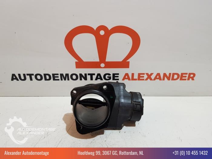 Throttle body from a Ford Focus 2 Wagon 1.6 TDCi 16V 90 2008