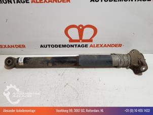 Używane Amortyzator lewy tyl Volkswagen Jetta III (1K2) 1.9 TDI Cena € 15,00 Procedura marży oferowane przez Alexander Autodemontage