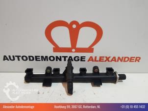 Used Fuel injector nozzle Fiat Punto II (188) 1.2 16V Price € 40,00 Margin scheme offered by Alexander Autodemontage