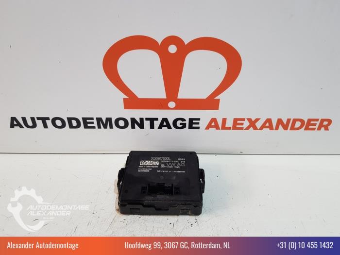 Begagnade Gateway-modul Volkswagen Polo VI (AW1) 1.0 TSI 12V BlueMotion Pris € 40,00 Marginaltabell erbjuds av Alexander Autodemontage