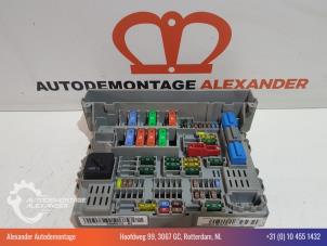Usados Caja de fusibles BMW 1 serie (E87/87N) 116i 1.6 16V Precio € 40,00 Norma de margen ofrecido por Alexander Autodemontage