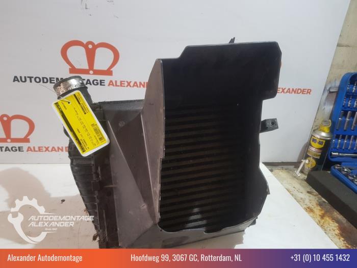 Usados Intercooler Volkswagen Touareg (7LA/7L6) 2.5 TDI R5 Precio € 50,00 Norma de margen ofrecido por Alexander Autodemontage