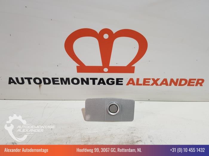 Usados Sensor PDC Opel Meriva Mk.II 1.4 Turbo 16V ecoFLEX Precio € 20,00 Norma de margen ofrecido por Alexander Autodemontage